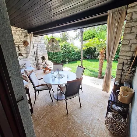 Holiday Santarel فندق Lovrečica